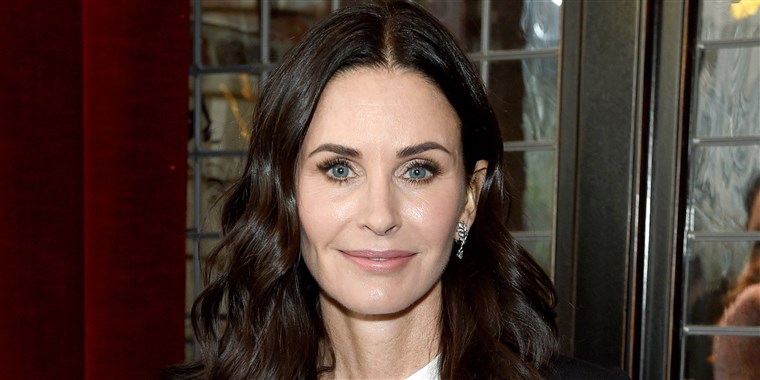 courteney_-cox-stop-fillers-today-main-190215_e46e71467029f1c00a9850bab8ea7939.fit-760w
